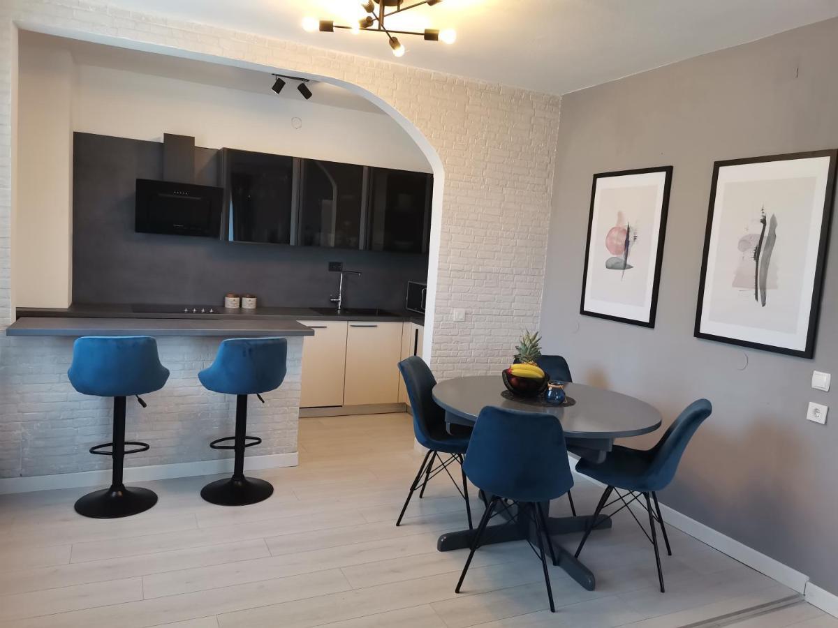 Apartmani Darko Rtina Exterior foto